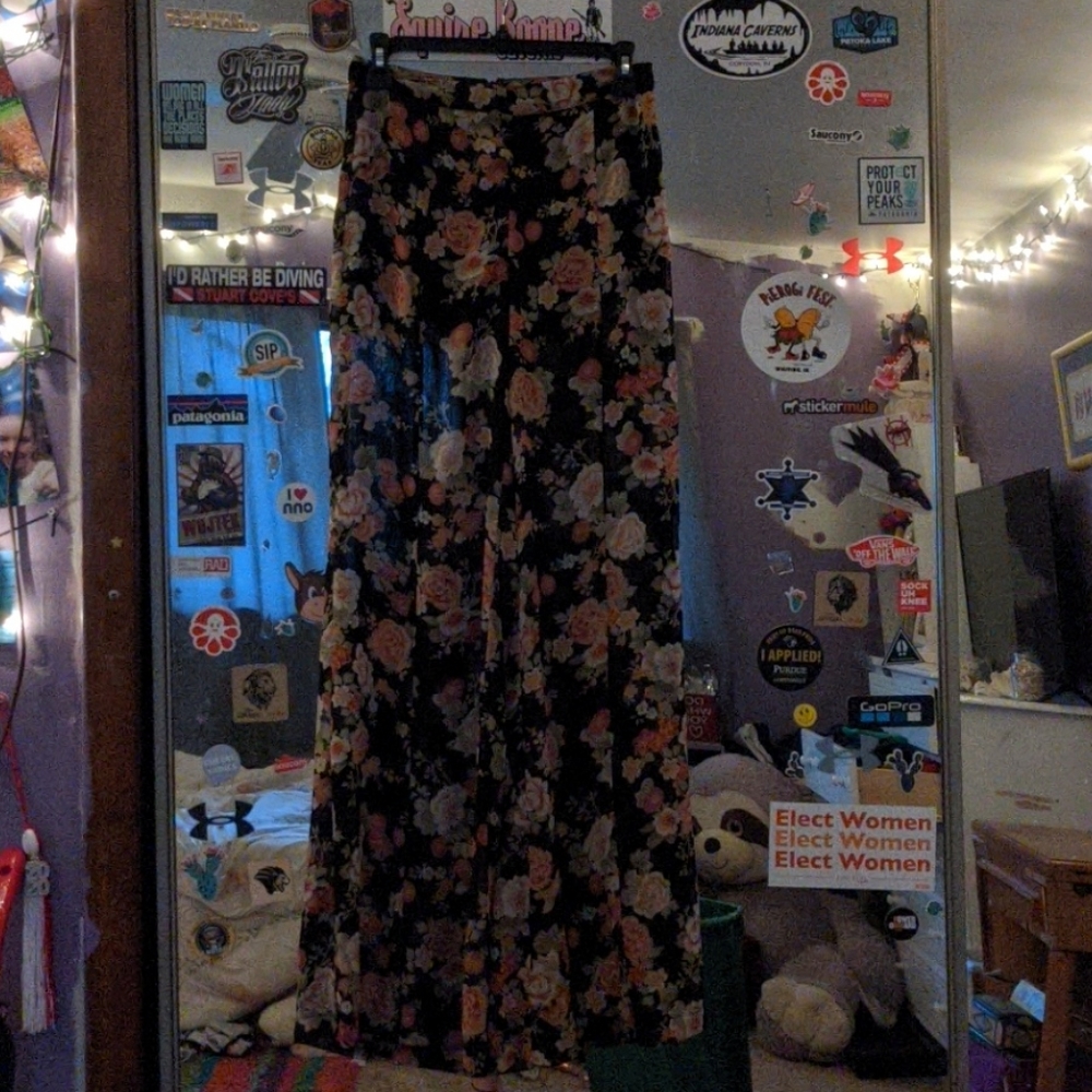 Forever 21 floral pants